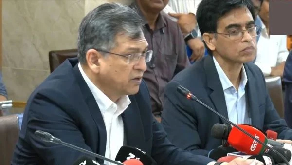 মিডিয়াকে টার্গেট করে এই আইন করতে চাইনি, কোনো সাংবাদিক এর শিকার হোক, সেটাও চাই না: স্বরাষ্ট্রমন্ত্রী